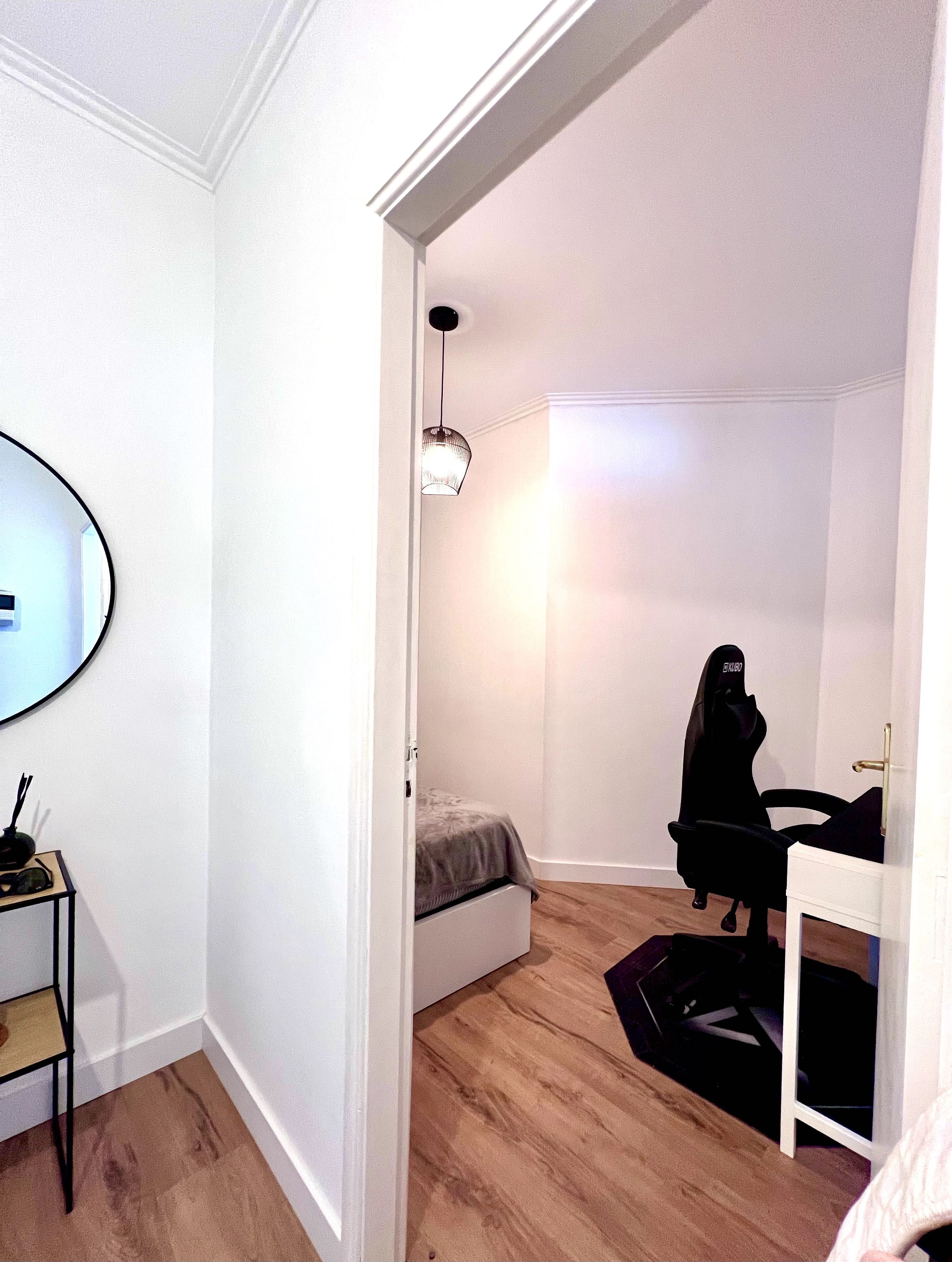 Apartamento T1+1 Todo Remodelado