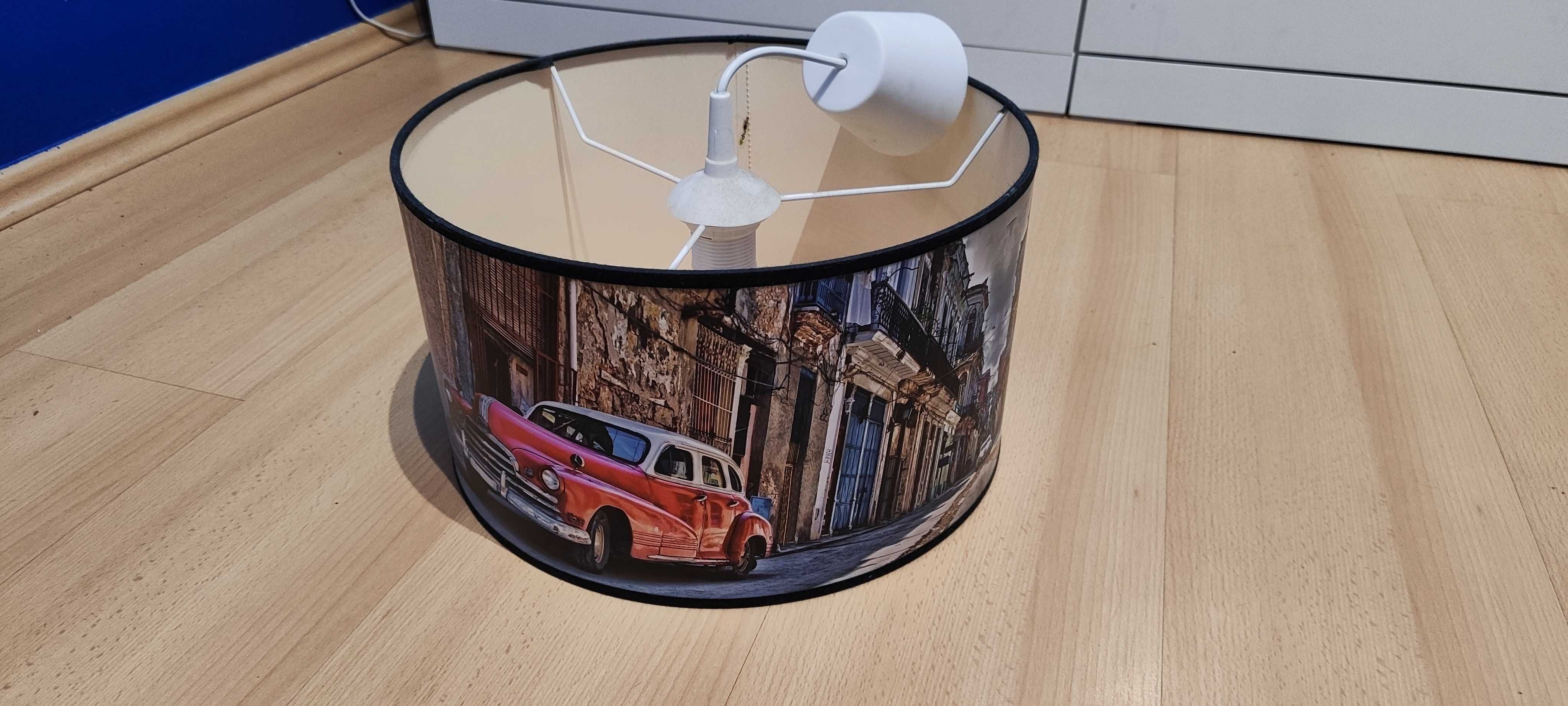 Lampa wisząca młodzieżowa
