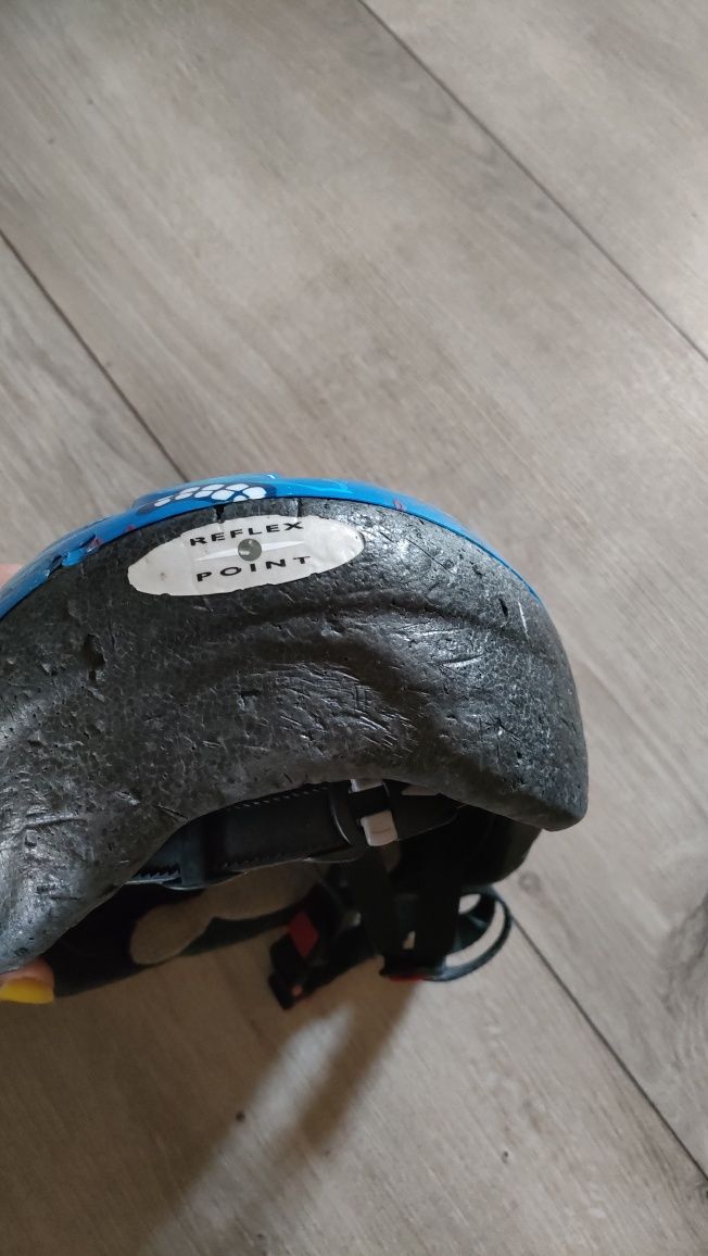 Kask rowerowy chłopięcy met 52-57 cm