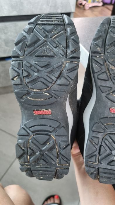 Детские осенние-зимние ботинки-кроссовки Adidas Terrex термо на мальчи