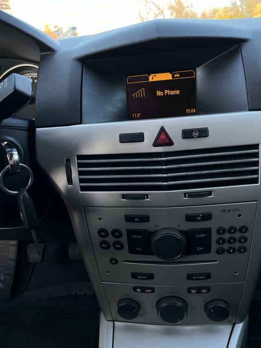 Продам Opel Astra H