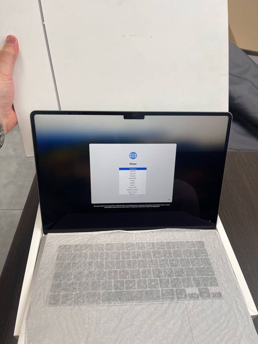 Продам Новий Macbook Air 15 512 gb не активований