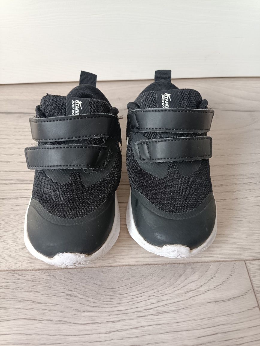Nike Star Runner 3 rozmiar 22