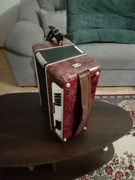 Баян "Мелодія" Кіровської фабрики