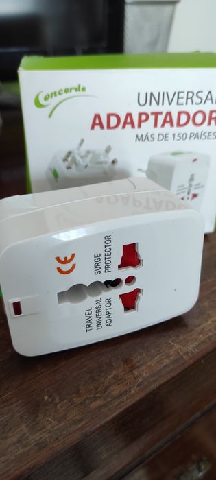 Adaptador universal 150 países