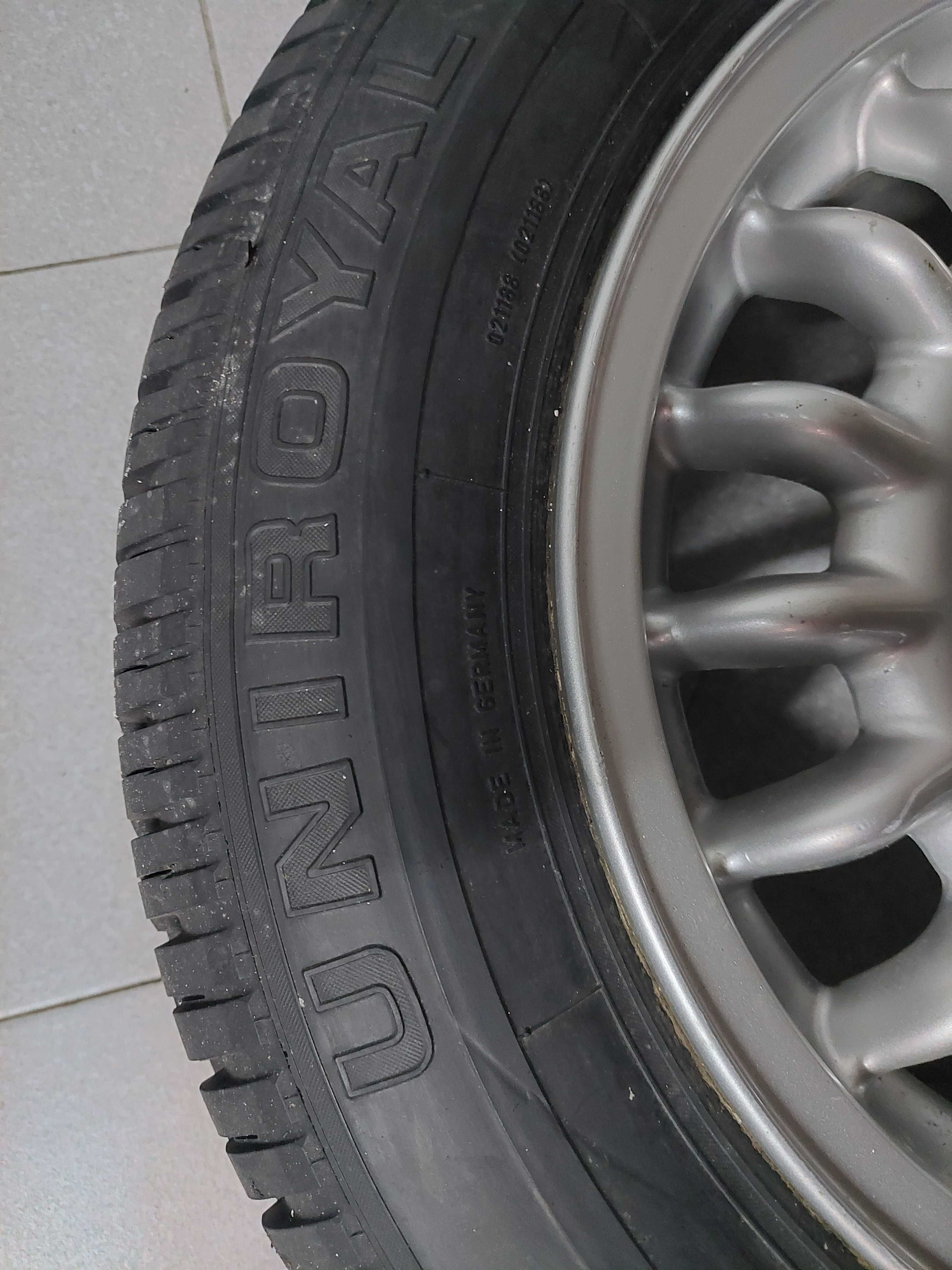 Jante bmw  com pneu Novo 205/60-15