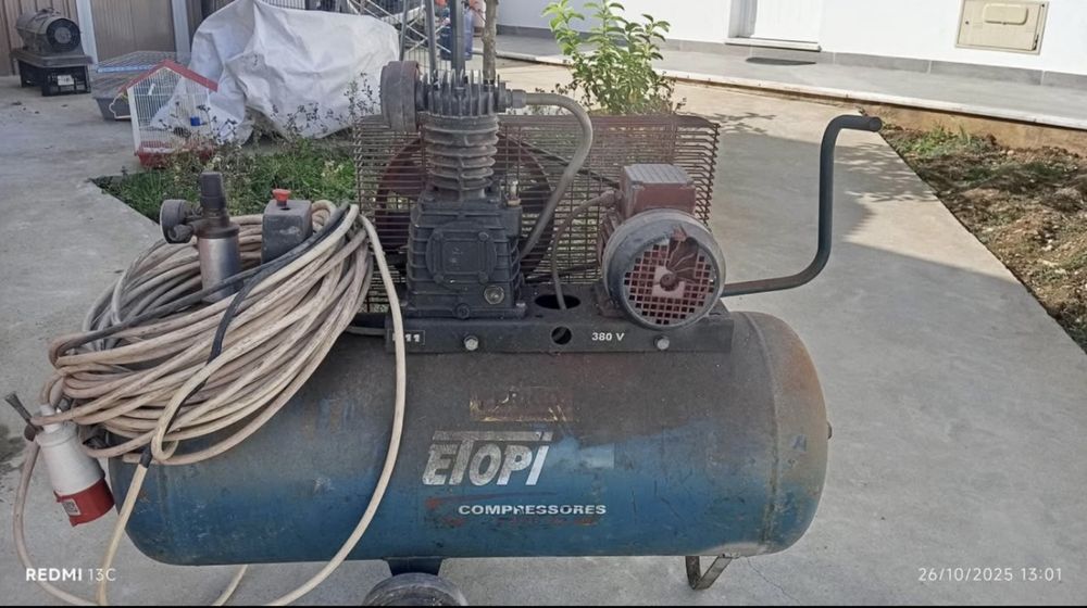 Vendo um compressor
