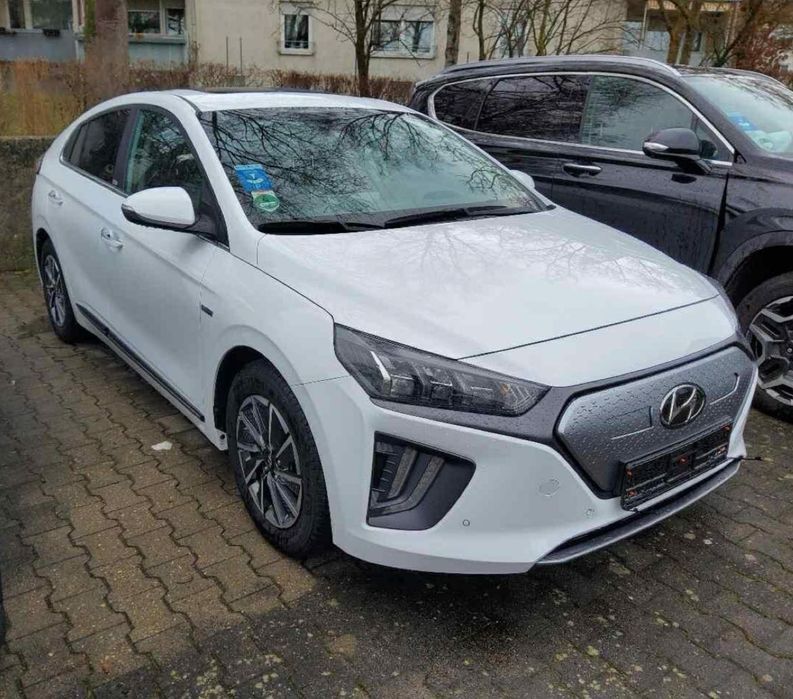 Hyundai Ioniq 38,3 кВт Оренда