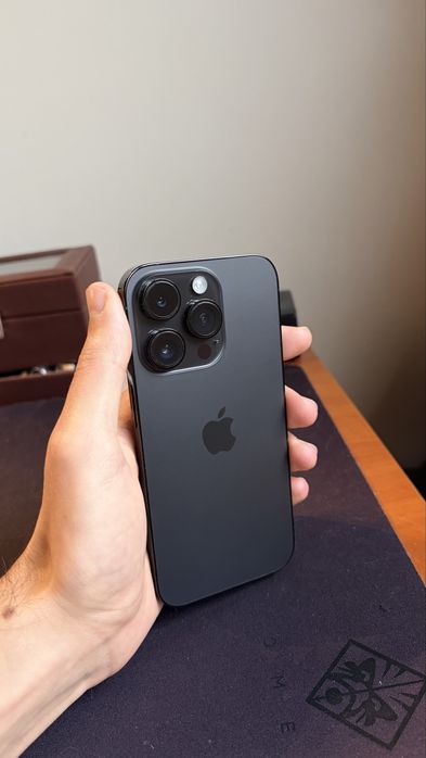 Iphone 14 Pro 128GB com capas + protetor de ecrã