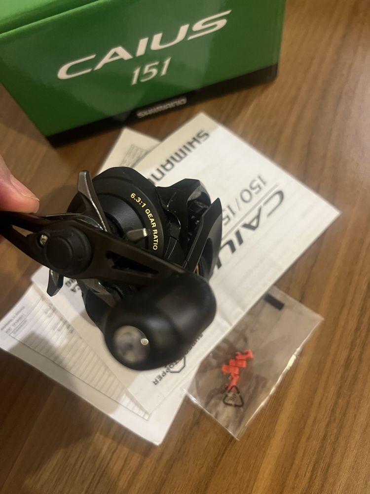 multiplikator Kołowrotek Shimano caius 151 jak nowe