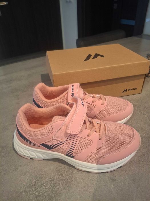 Buty dziewczęce rozmiar 35