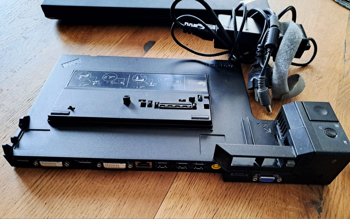 Laptop Lenovo ThinkPad T520, dysk SSD + stacja dokująca