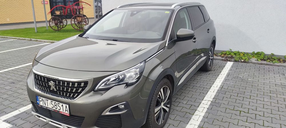 Peugeot 5008 Peugeot 5008, rok 2020