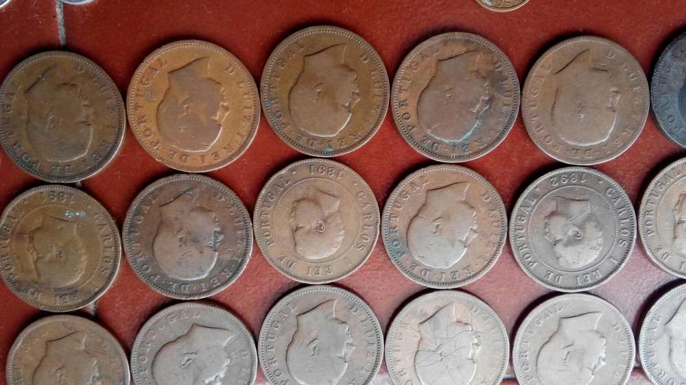 86 moedas cobre reis de ano 1881 ate ano 1884