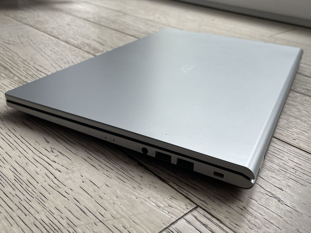 Laptop Asus X515J