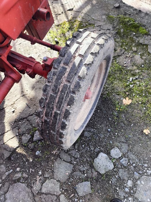 Sprzedam ciągnik rolniczy