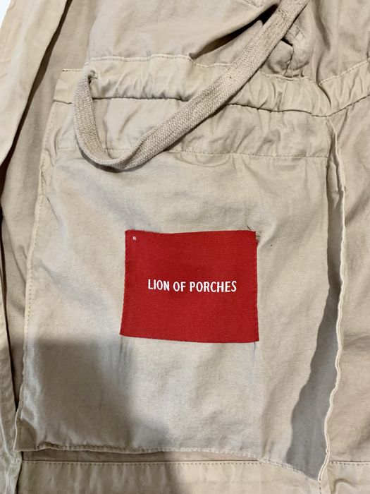 Parka Lion Of Porches