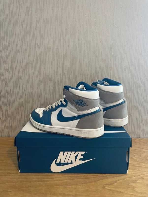 Jordan1RetroHighOGTrueBlue r.38