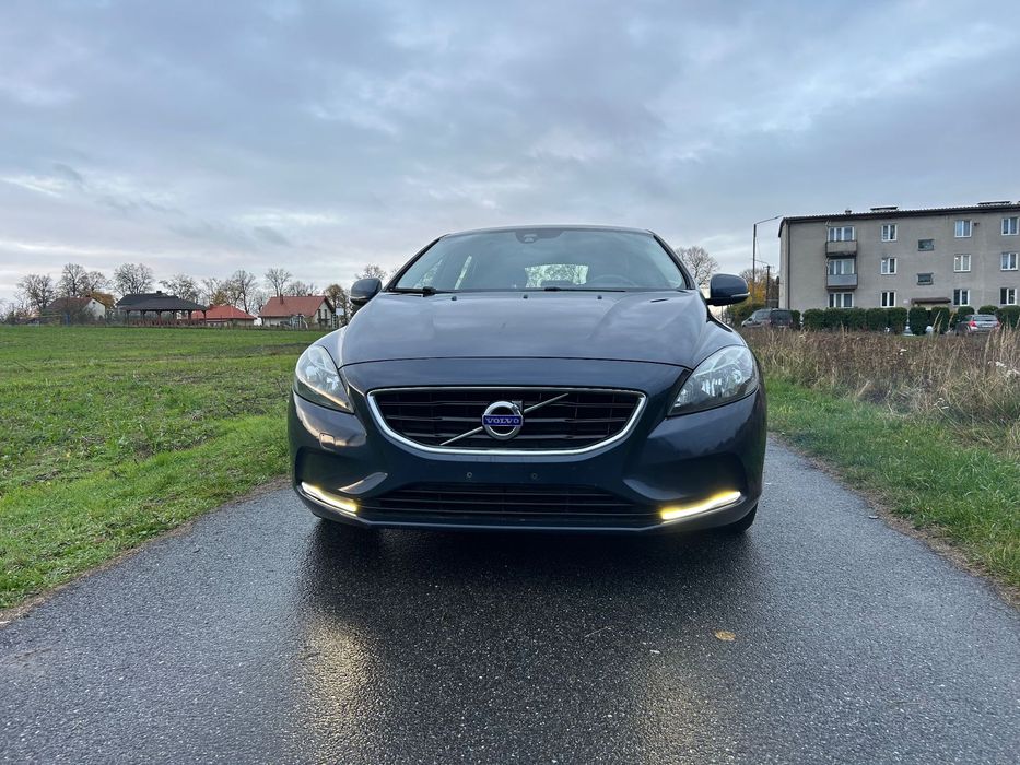 Volvo V40 155000 KM zadbany polecam