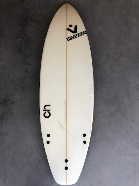 Prancha KOVEN 6´1 + Fato