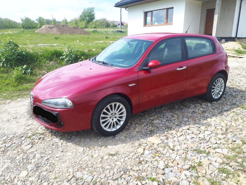 Alfa Romeo 147 1.6 16V benzyna 2007r.