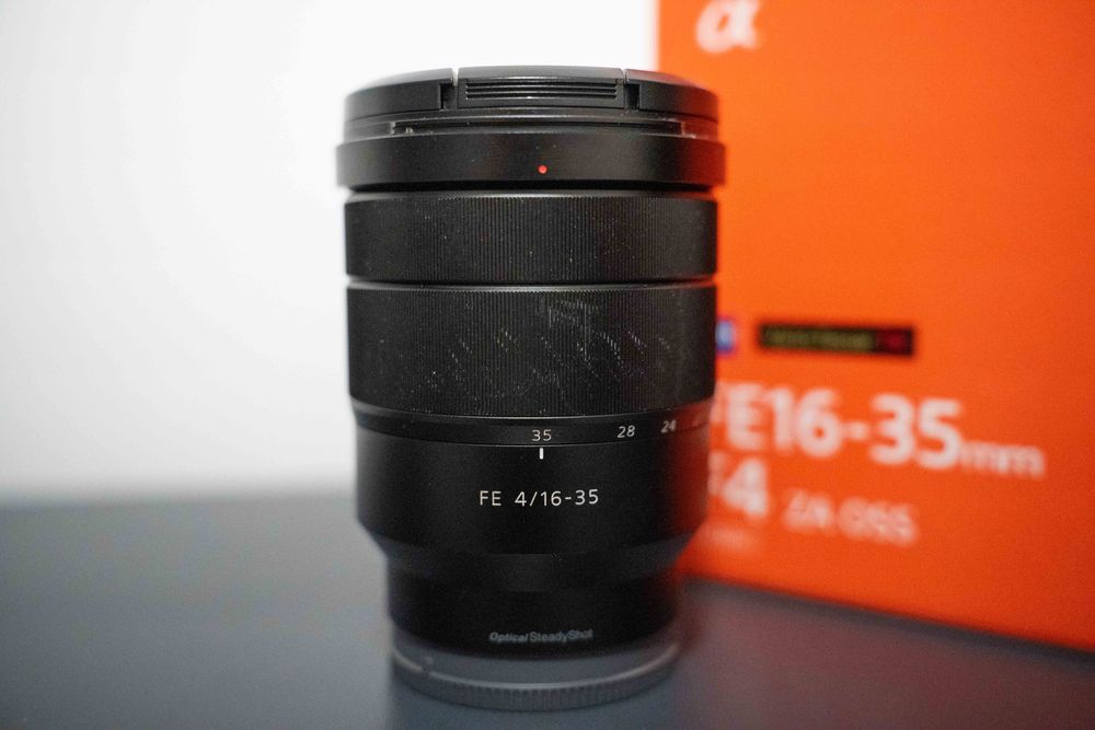 SONY Vario-tessar FE 16-35MM F4