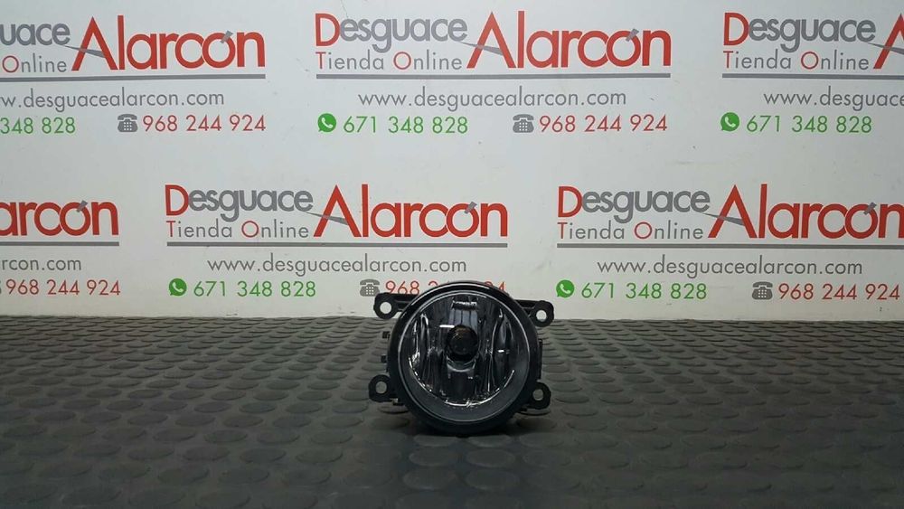 FAROL DE NEVOEIRO ESQUERDO RENAULT MEGANE II CLASSIC BERLINA LUXE PRIVILEGE