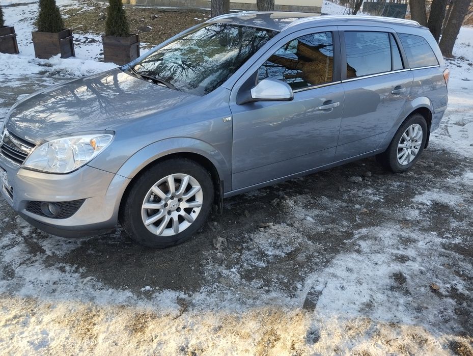 Продам Опель Astra H