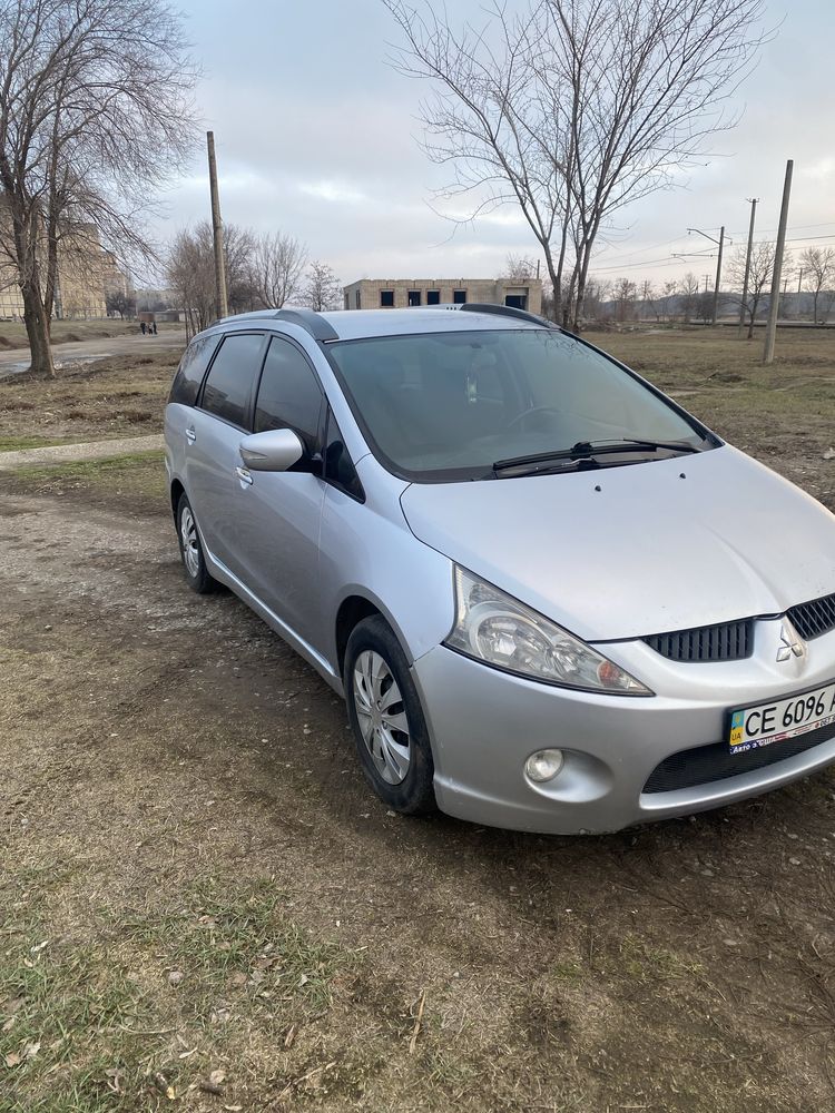 Продам Митсубиси Грандис 2,4