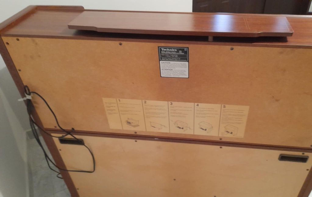 Organy .Technics Model Sx-E44.