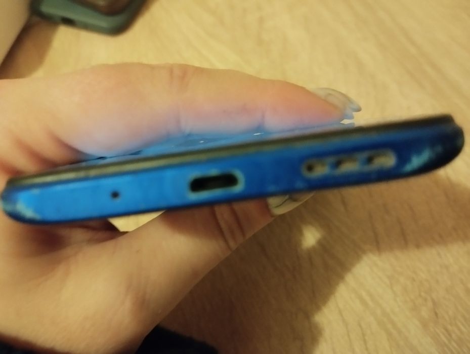 Продам телефон Редми 9А