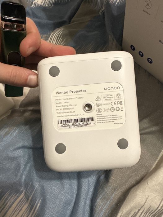 Продам проектор Wanbo T2 Max