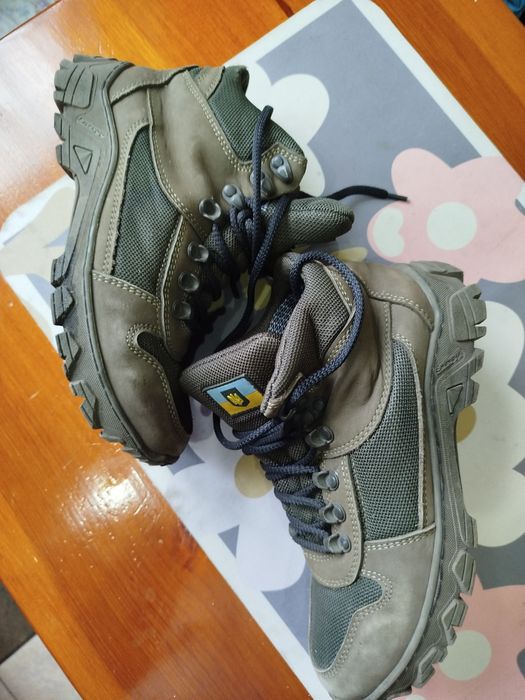 Ботінки 37р Демі