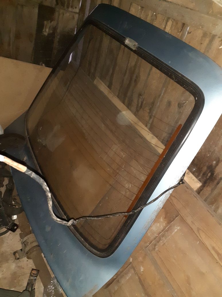 Двери и крышка багажника Форд Сиерра хетчбек