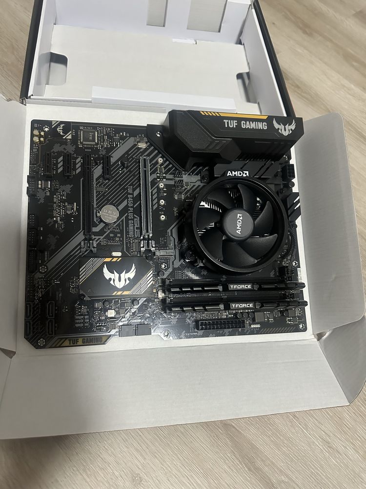 Bundle* ryzen 5 2600, 16gb ram, motherboard b450