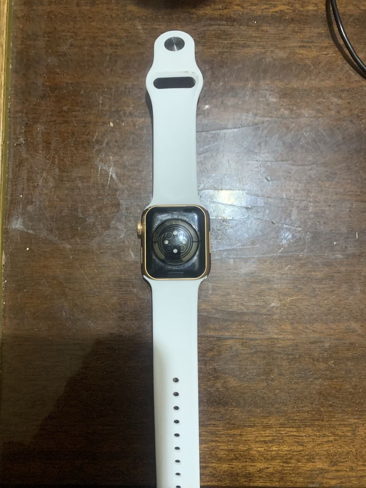 apple watch 9, в отличном состоянии