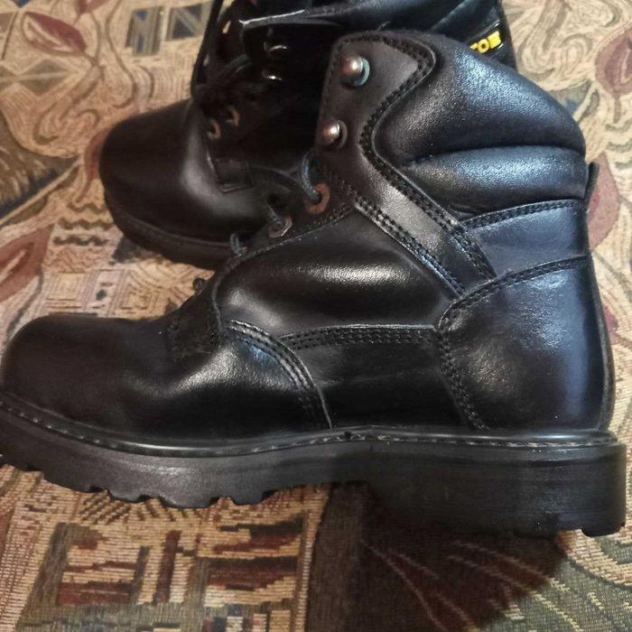 Продам б.у ботинки рабочие BRAHMA 39 р