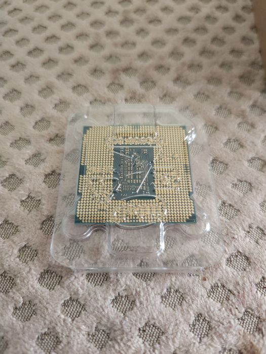 Intel Pentium Gold G6400