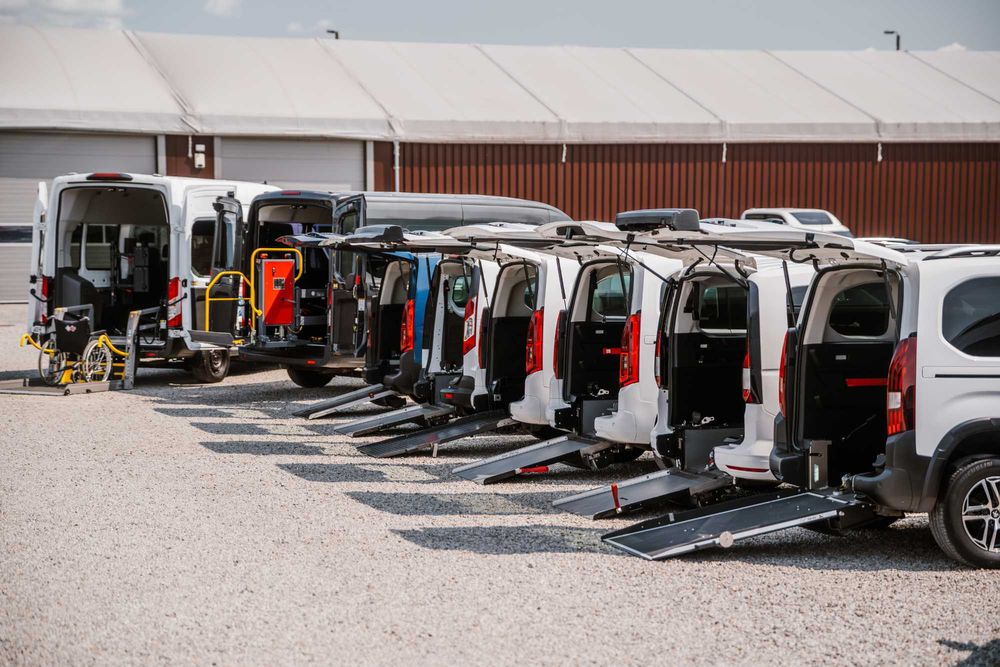 Przewóz osób z niepełnosprawnościami.PL, Ukraina, Niemcy. Flota 15 aut