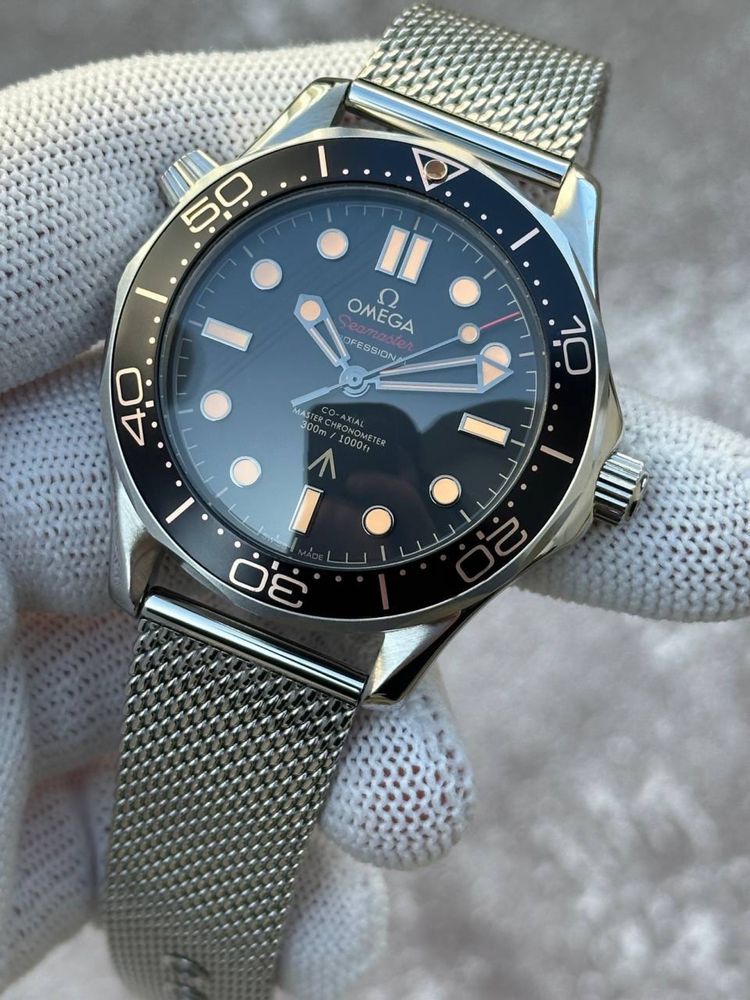 Мужские часы Omega Seamaster Diver 300M Master Co-Axial
