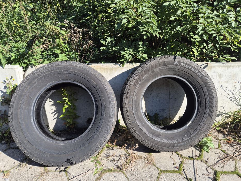 2 opony całoroczne 225/70 R15C 112/115 R Matador