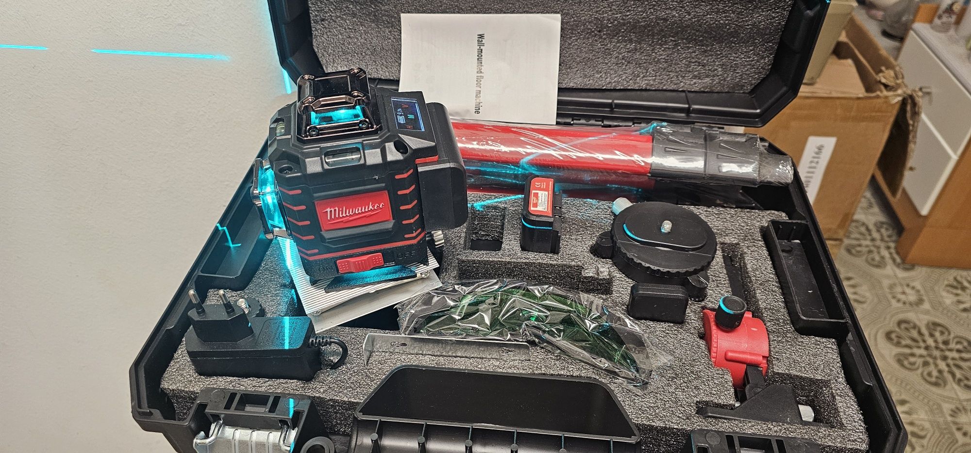 Milwaukee nível Laser 4D   16 linhas