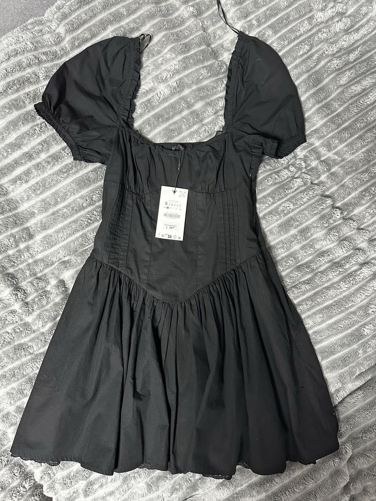 Сукня Zara чорного кольору(s)