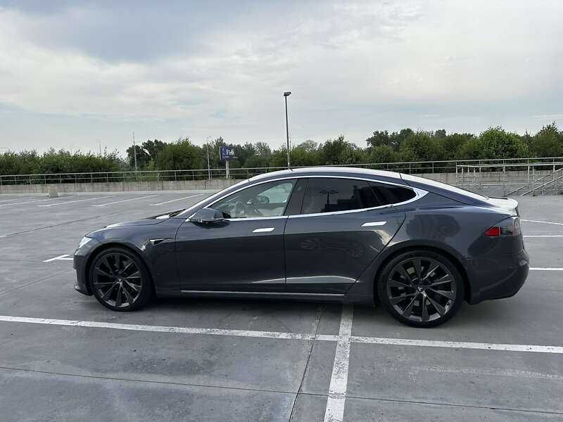 Tesla Model S 2019 100 kWh Dual Motor AWD