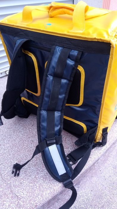 Сумка Glovo для кур'єрської доставки