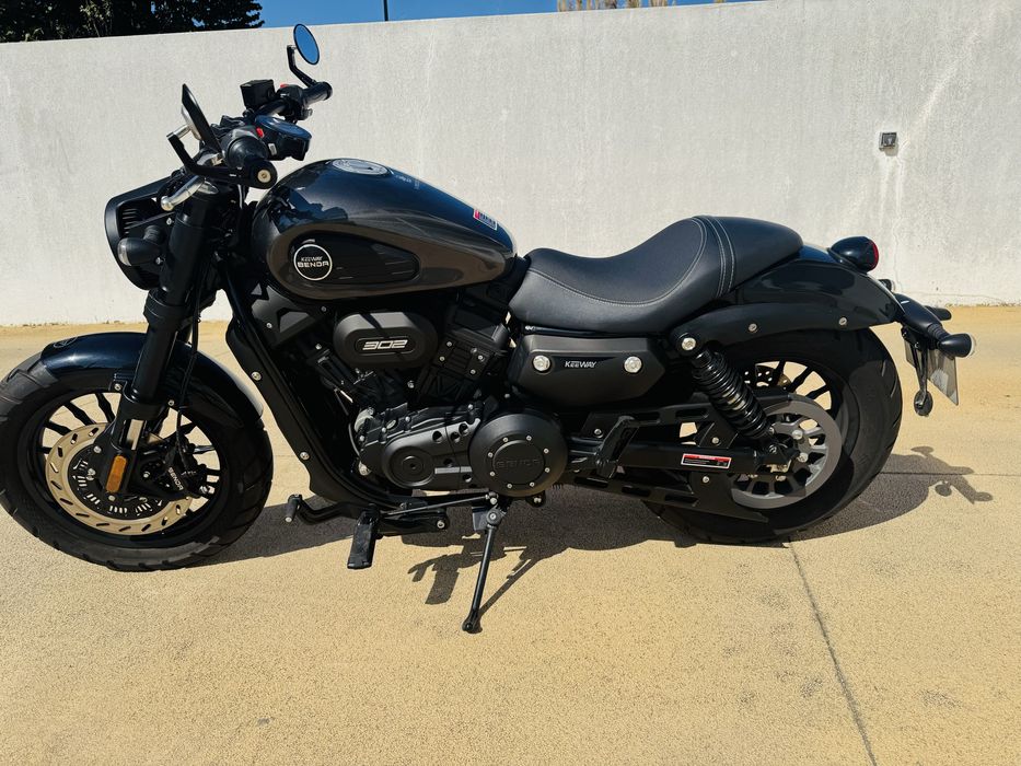 Keeway V-cruise 300cc  como nova