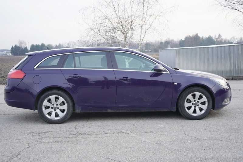 Opel Insignia 2.0 CDTI 130 KM. 2010 r nawi tempomat ŁADNY ZADBANY