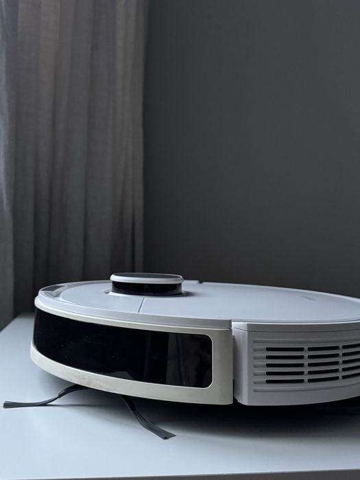 Робот-пилосос Ecovacs n10