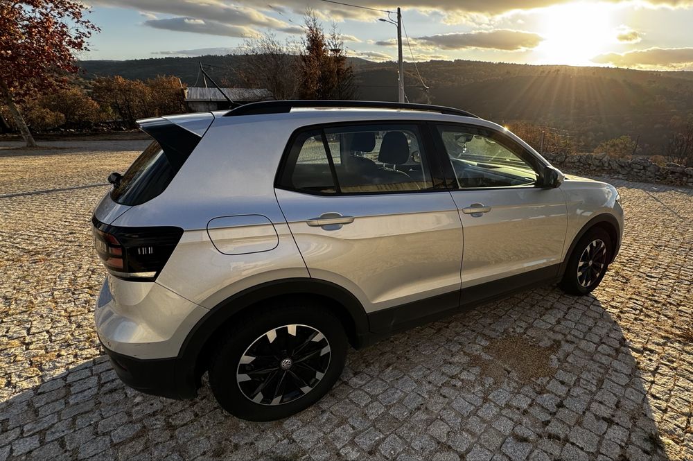VW T-Cross 1.0 TSI Life 95 CV 5 Portas 5 Lugares 4x2