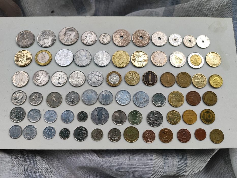 Zestaw monet- cały świat